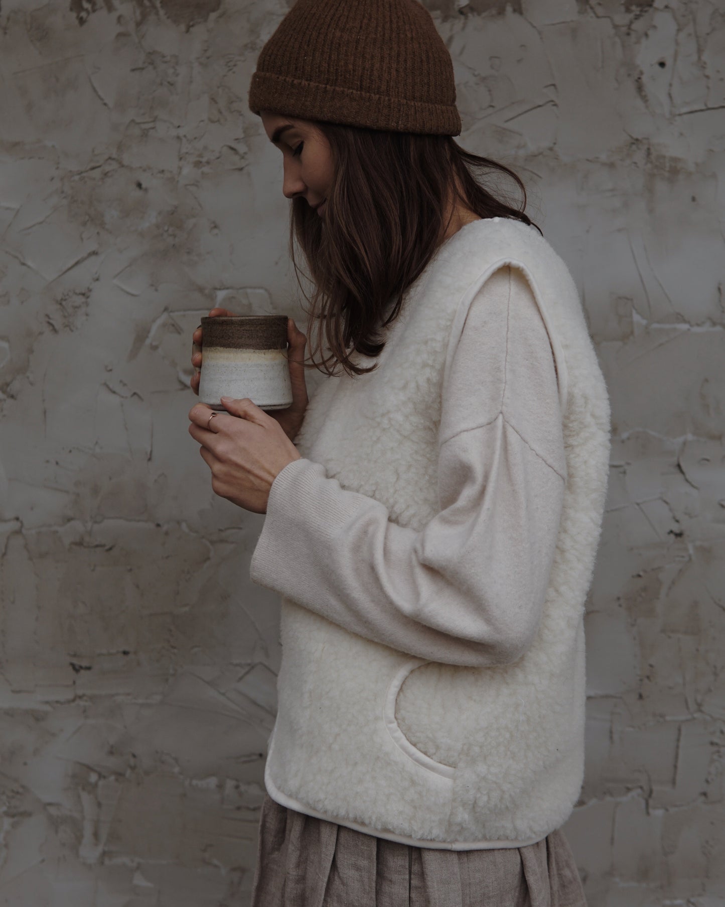 WOMEN'S WOOL VEST