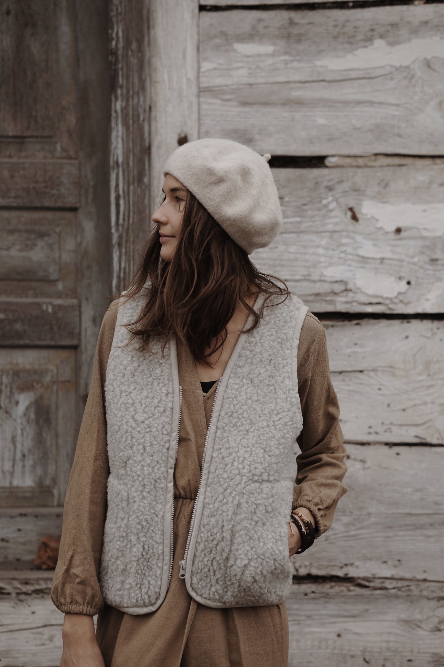 WOMEN WOOL VEST