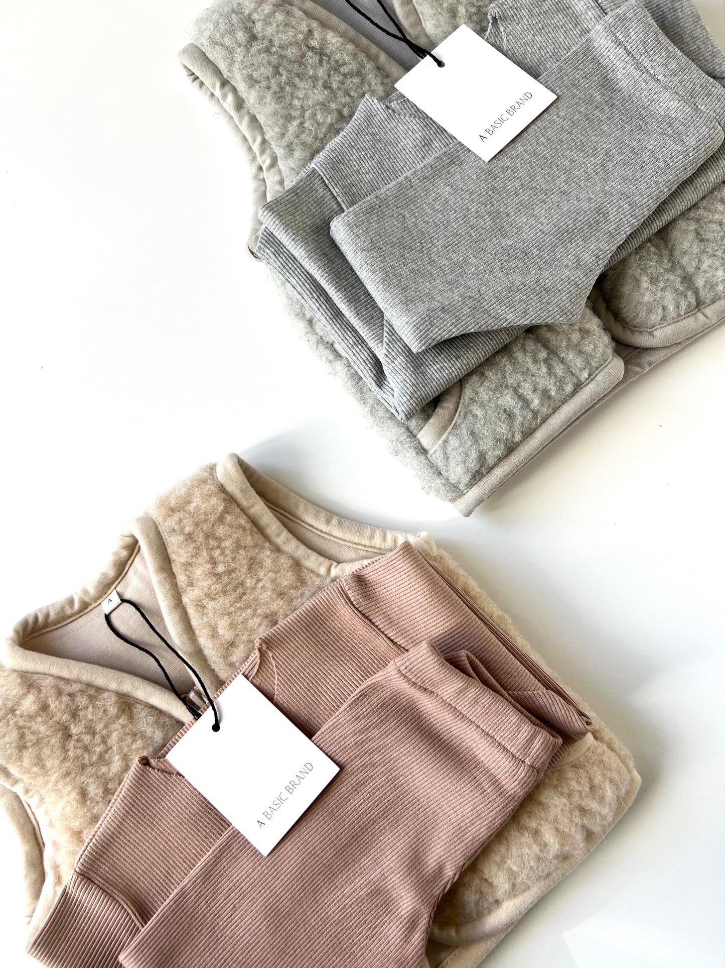 WOOL VEST WITH LINING