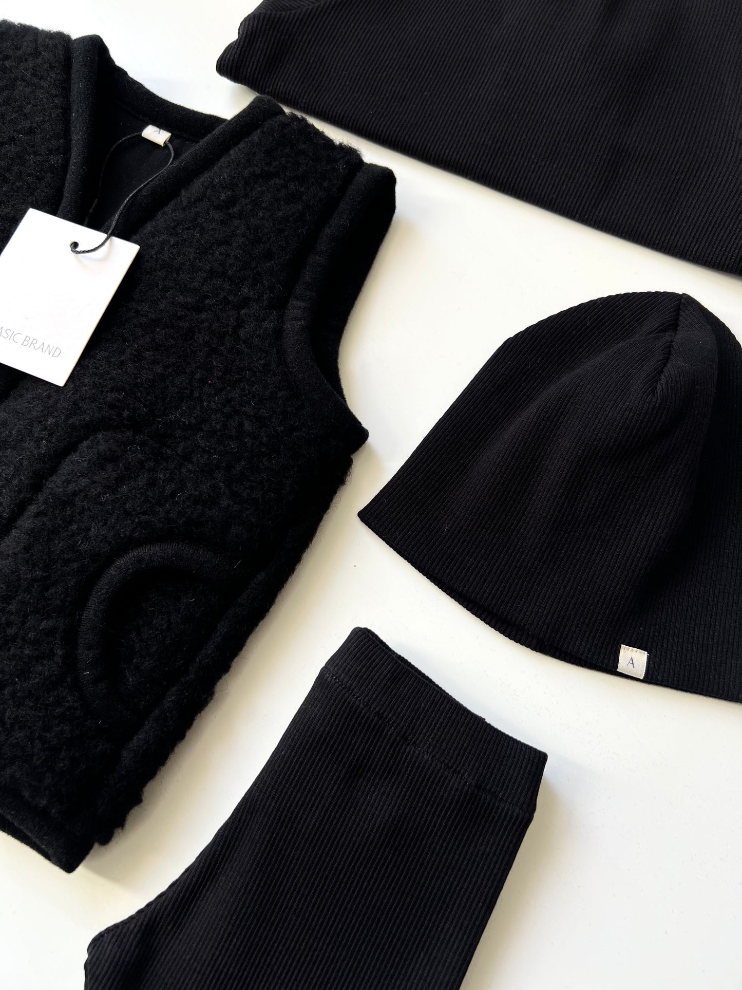 WOOL VEST WITH LINING